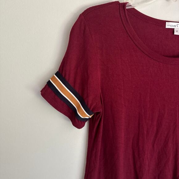 Moa Moa women’s medium burgundy knot varsity tee shirt - Picture 3 of 5